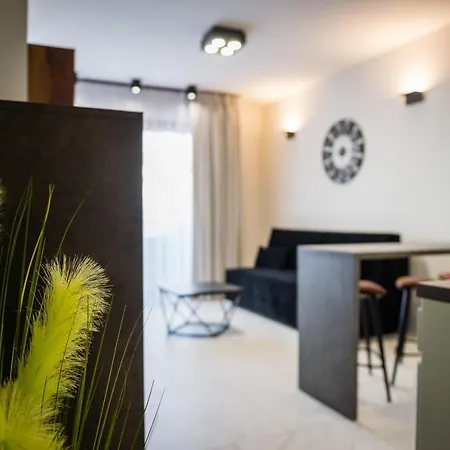 Apartament Rakowicka 15 Old Town Deluxe Wawelofts * Krakow